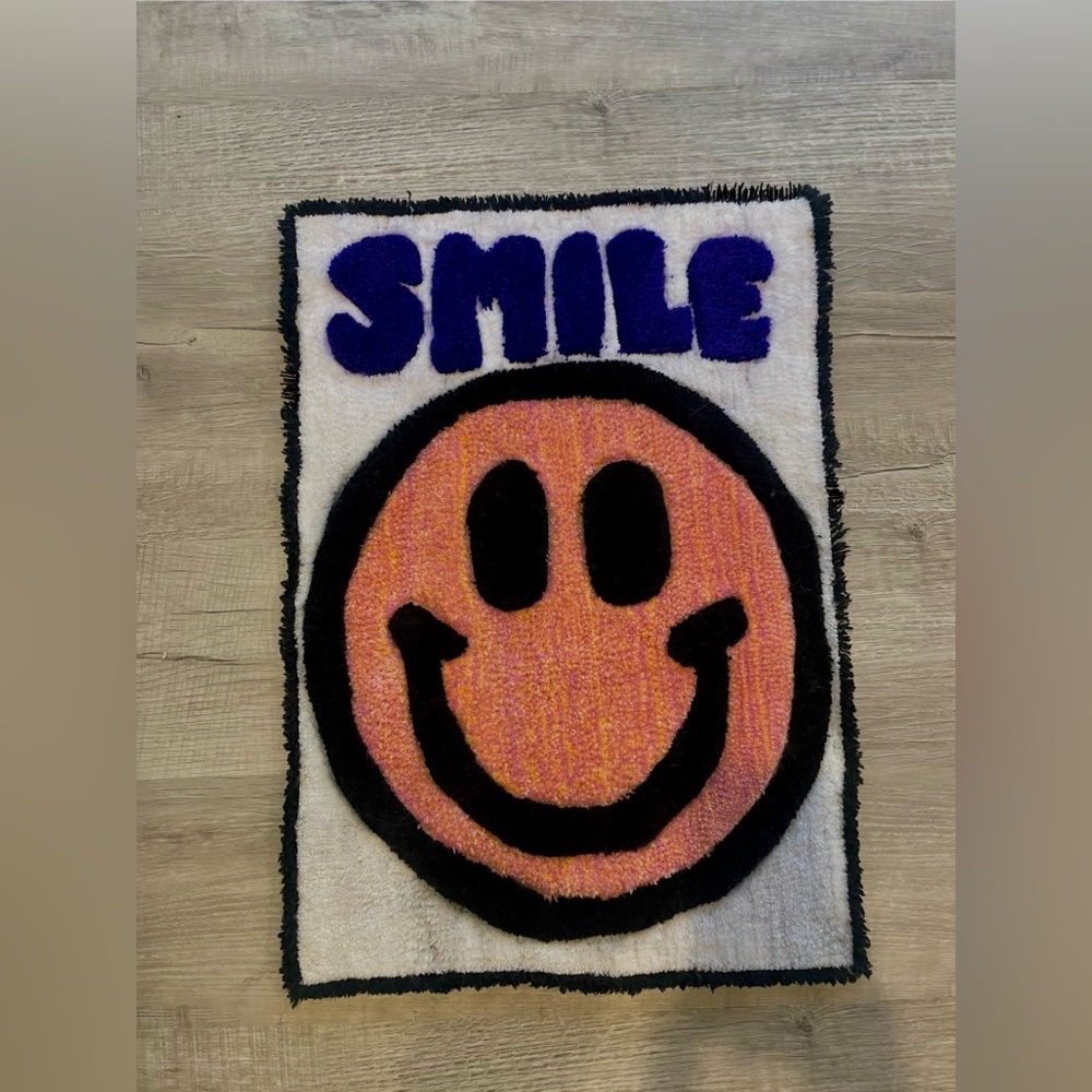 homemade tufted smile rug!! great for anywhere around your home!!